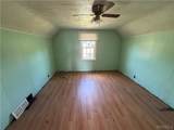 1036 Saunders Sett Road - Photo 16