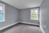 72 Charleston Avenue - Photo 18