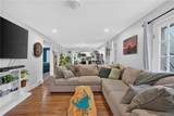 25 Willis Avenue - Photo 26