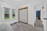 25 Willis Avenue - Photo 48