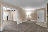 2462 Willow Avenue - Photo 14