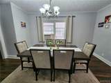 504 Henley Street - Photo 11