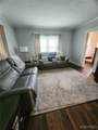 504 Henley Street - Photo 17