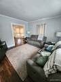 504 Henley Street - Photo 19