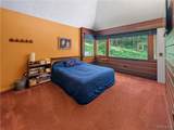 9810 Fancher Heights - Photo 37