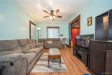 124 Ruggles Street - Photo 8