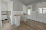 283 Miller Street - Photo 15