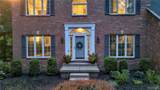 914 Underhill Road - Photo 2