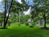 2331 Snyder Road - Photo 16