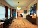 12 Lawrence Avenue - Photo 4