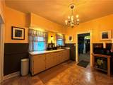 12 Lawrence Avenue - Photo 8