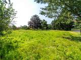 1074 Beach Avenue - Photo 8
