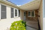 8 Braintree Crescent - Photo 2