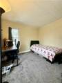 565 Thompson Street - Photo 44