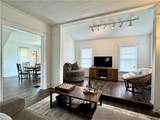 565 Thompson Street - Photo 5