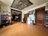 11 Gilbert Street - Photo 3