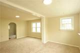 756 Carpenter Street - Photo 4