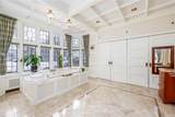 901 East Avenue - Photo 32