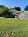 313 Roe Avenue - Photo 21