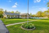 502 Eastbrooke Ln - Photo 3
