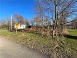 3244 Lake Road - Photo 3