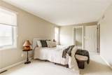 15 Nouveau Place - Photo 18