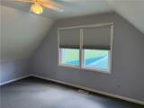 8611 Oakland Road - Photo 15