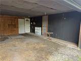 8611 Oakland Road - Photo 17
