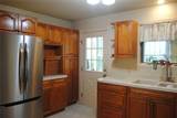 11 Park Avenue - Photo 18