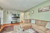 606 Bay Road - Photo 4