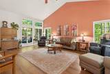 447 Howland Road - Photo 16
