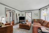 23 Suburba Avenue - Photo 7