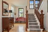555 Main Street - Photo 16