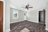 220 Barry Road - Photo 20