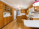 1002 Gwinn Street - Photo 7
