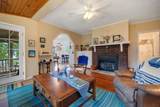 1070 Lake Road - Photo 10