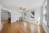 110 Swan Street - Photo 15