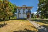 19 Walnut Street - Photo 3