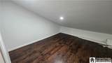 23 Leslie Street - Photo 20