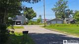 23 Leslie Street - Photo 29