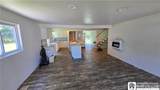 23 Leslie Street - Photo 9
