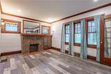 70 Monica Street - Photo 8