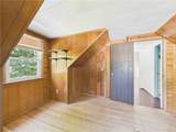 1184 Farnsworth Road - Photo 33
