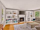 1021 Fairport Road - Photo 15