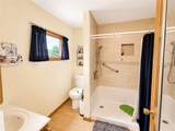 2817 Main Street - Photo 19