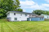 1990 Maple Avenue - Photo 45