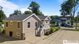 976 Charles Street - Photo 15