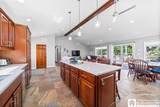 976 Charles Street - Photo 19