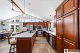 976 Charles Street - Photo 20