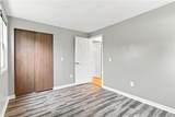198 Mercer Avenue - Photo 15